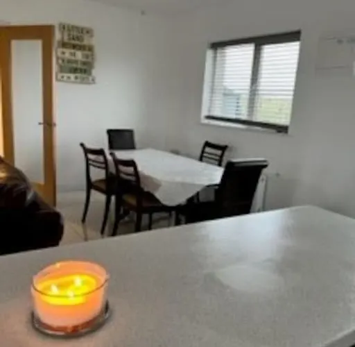 House Semesterbostad *